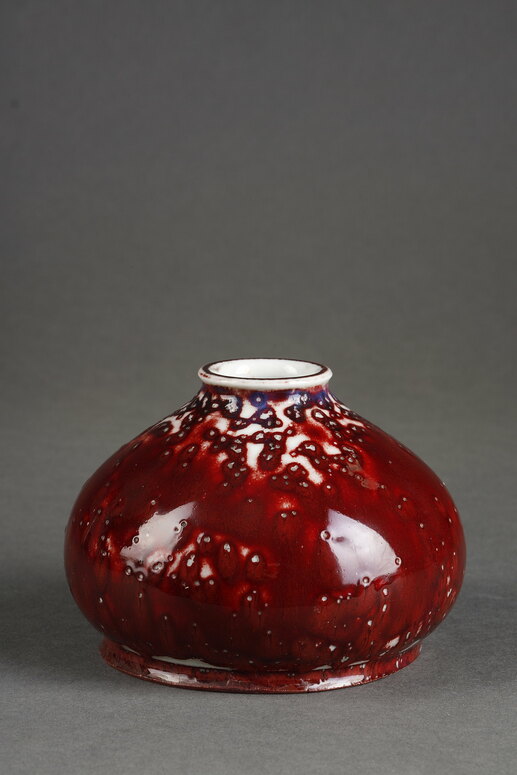petit vase en porcelaine art nouveau alexandre sandier et manufacture nationale de sèvres daté 1906